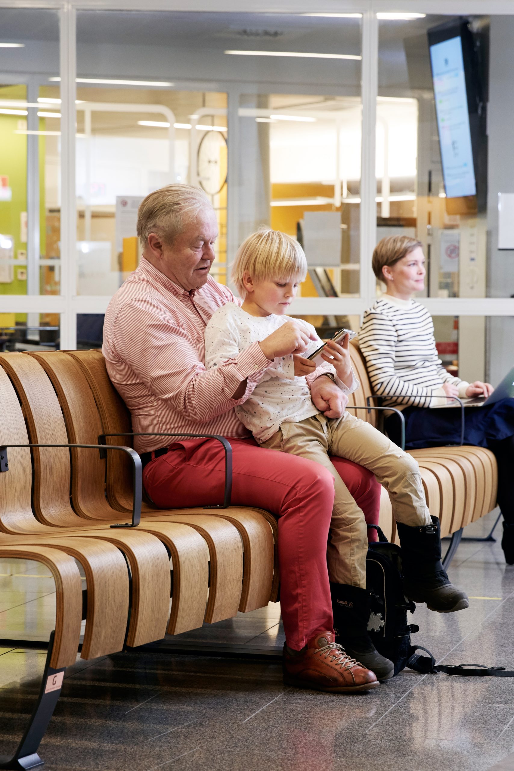 modular furniture waiting area healthcare malmö hospital